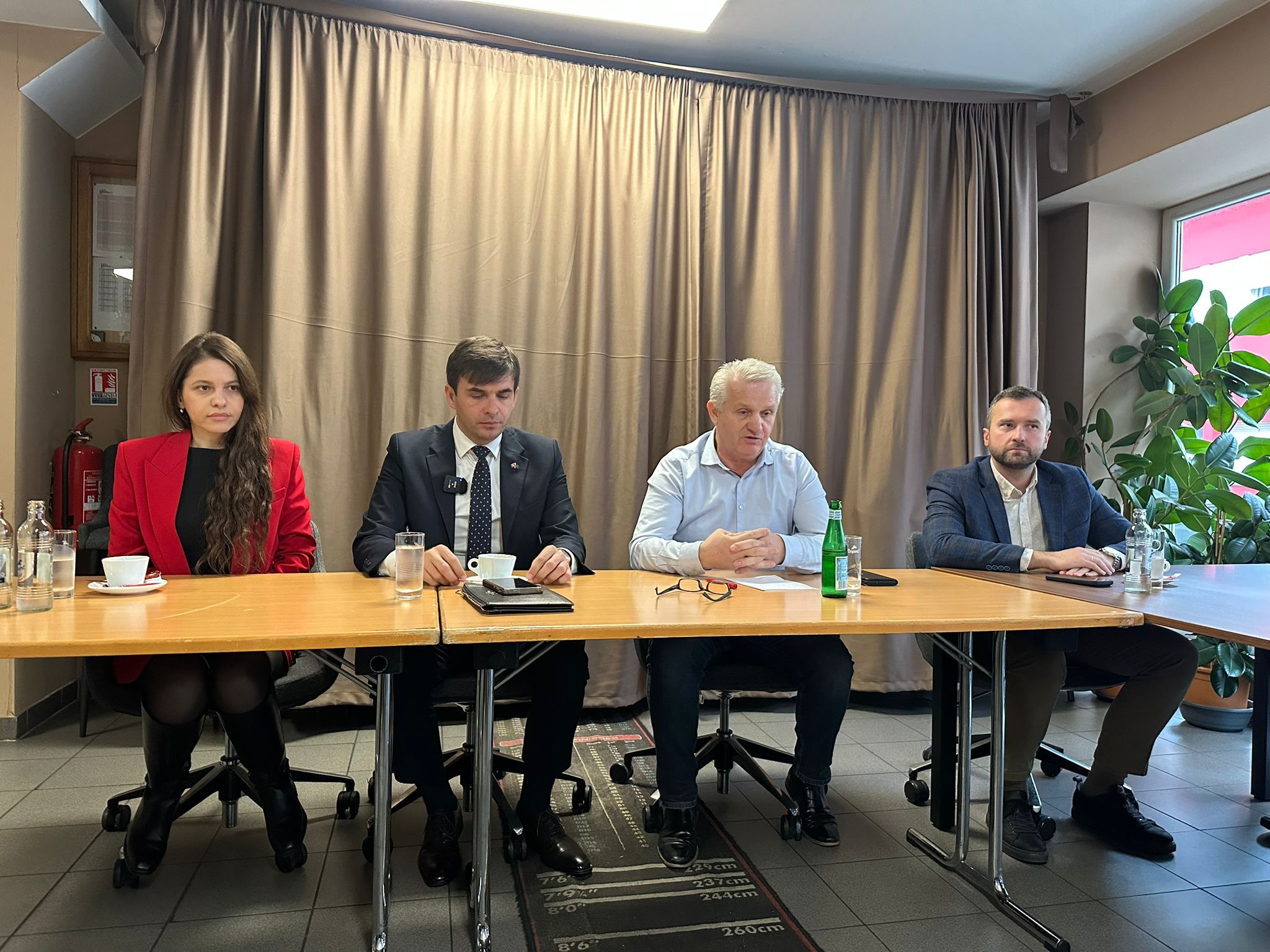 Ministar za dijasporu Mirsad Azemović